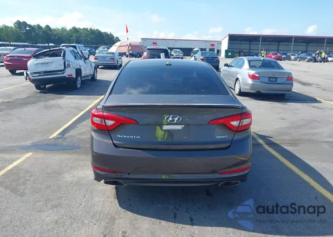 2016 Hyundai Sonata Sport z USA, uszkodzony, nr VIN 5NPE34AF5GH423404